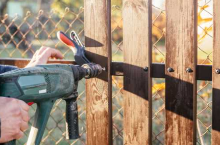 Roseville fence repair cost